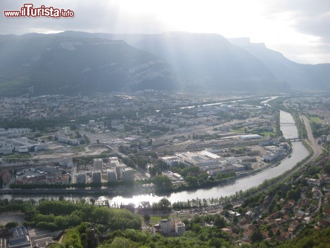 Immagine La confluenza tra il fiume Isere e la Drac a Grenoble