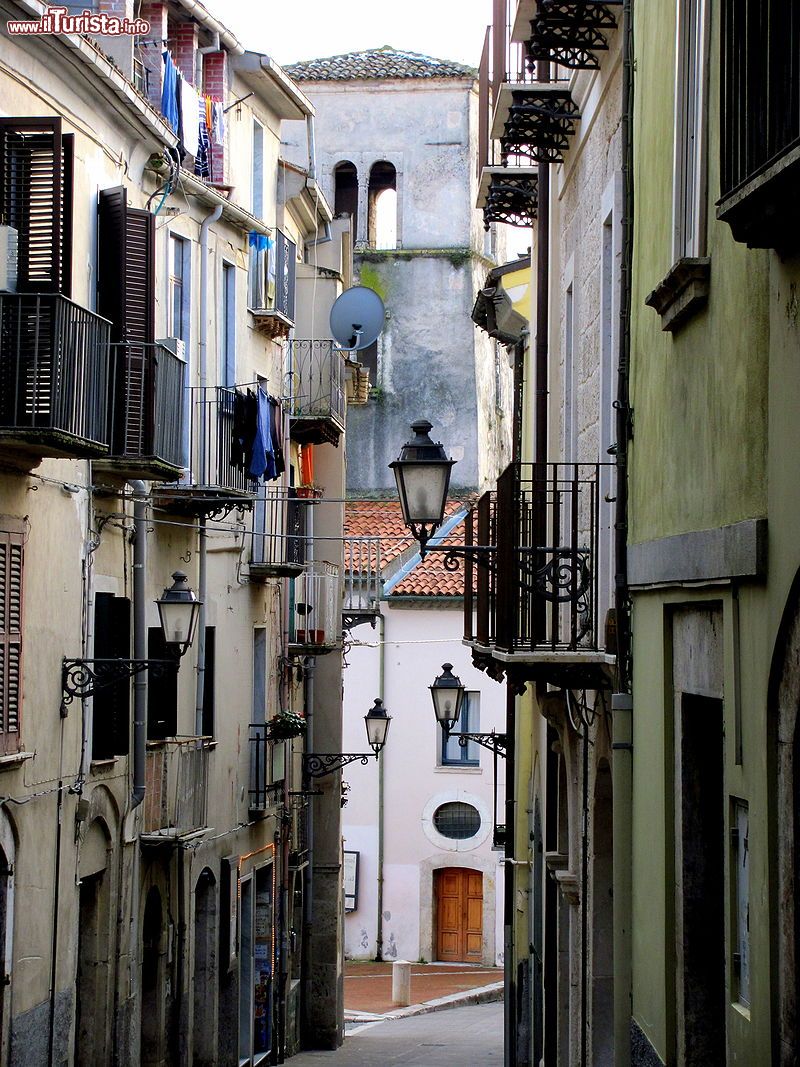 Immagine Corso Marcelli, tra le stradine del centro storico di Isernia in Molise