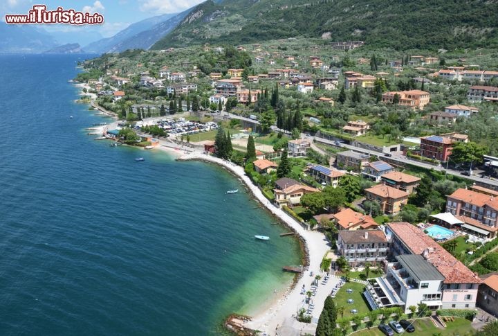 Immagine La costa di Malcesine - © Alexander Chaikin / Shutterstock.com