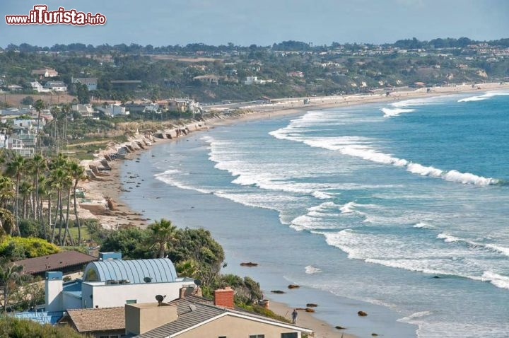 Immagine Tratto di costa antistante Malibu, california - © aspen rock / shutterstock.com