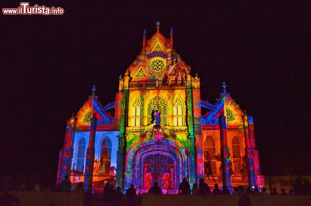 Immagine Couleurs d'Amour al Monastero Royal de Brou a Bourg-en-Bresse (Francia) - © Franck Lechelle