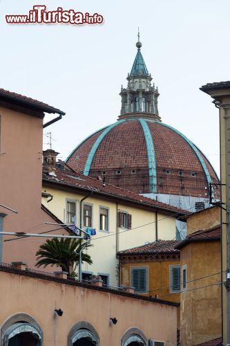 Immagine Cupola della Basilica della Madonna dell'Umiltà di Pistoia, Toscana - La cupola del Vasari si ispira a quella di Santa Maria del Fiore a Firenze © Claudio Giovanni Colombo / Shutterstock.com