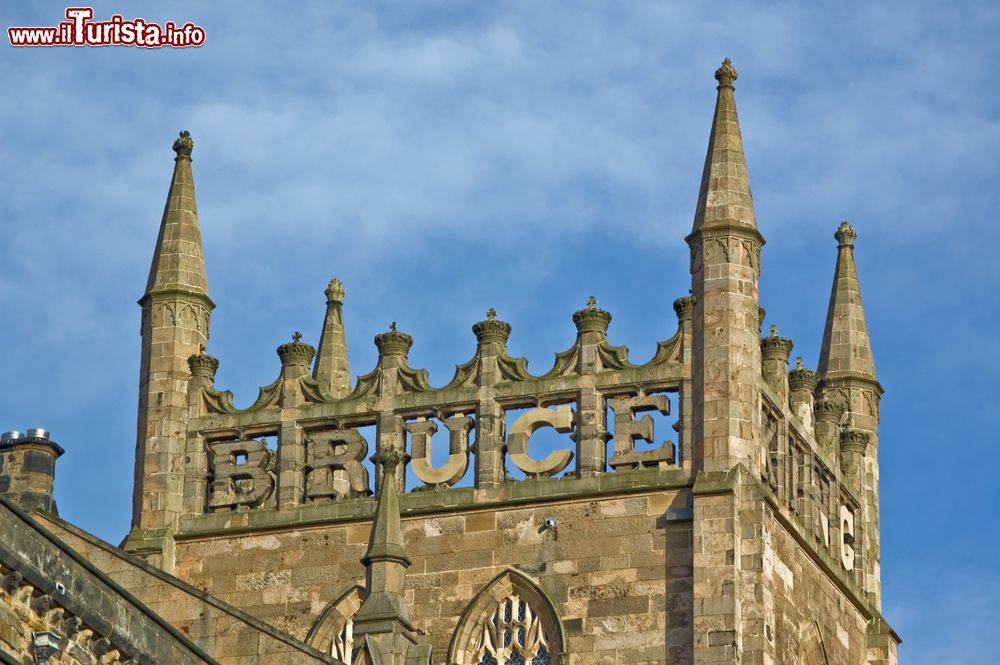 Immagine Dettaglio architettonico dell'Abbazia di Dunfermline, Scozia, UK.