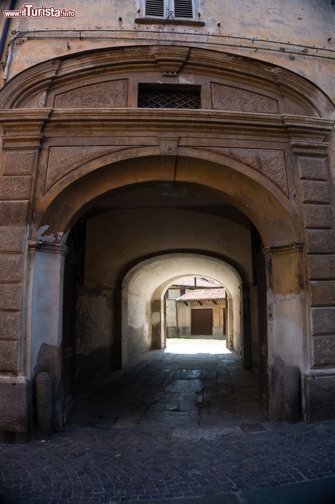 Immagine Dettaglio architettonico nel centro di Pinerolo in Piemonte