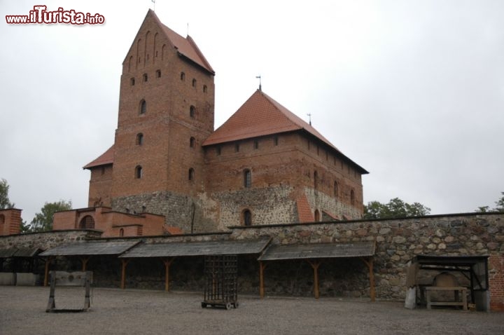 Immagine L'interno del castello di Trakai