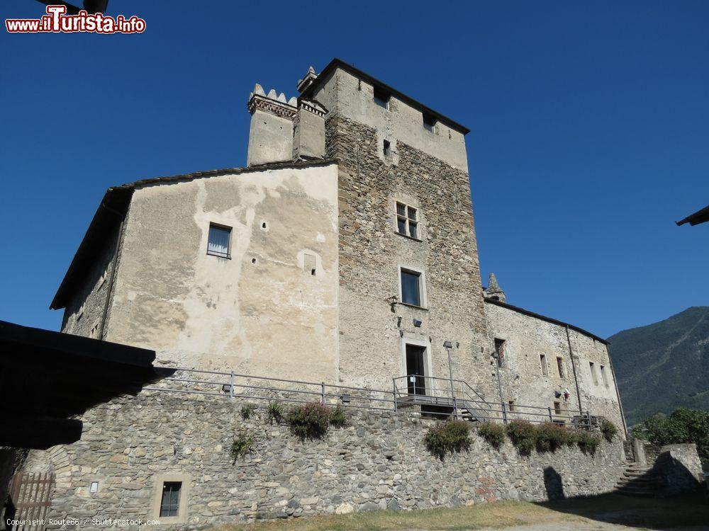Immagine Dettaglio del Castello medievale di Avise, Valle d'Aosta - © Route66 / Shutterstock.com