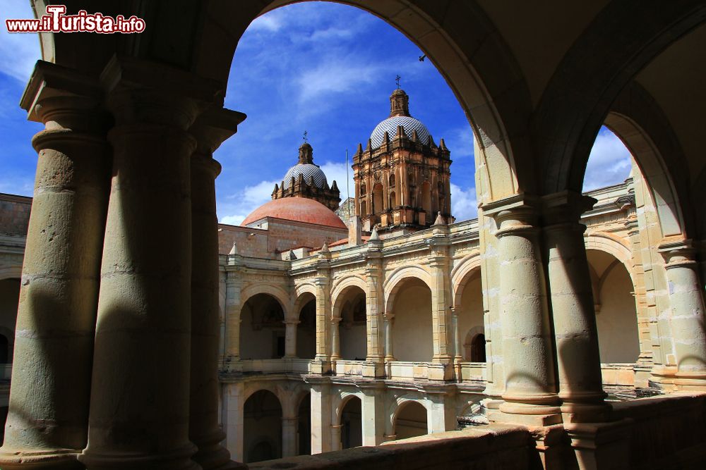 Immagine Dettaglio di un edificio nel centro storico di Oaxaca, dichiarato Patrimonio Mondiale dell'Umanità dall'UNESCO nel 1987.