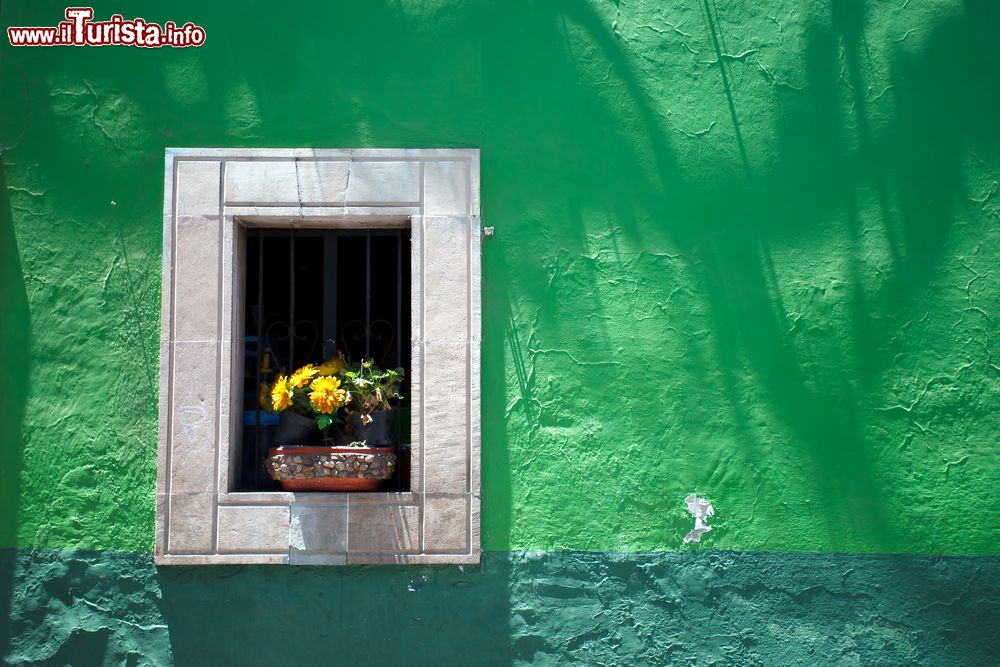 Immagine Dettaglio di una casa a Guanajuato, Messico.
