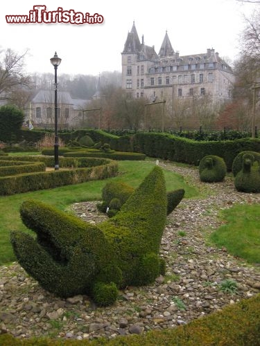 Immagine Durbuy, le spiepi artistiche del Parc des Topiaires, in Vallonia.