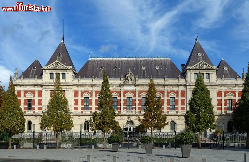 Immagine L'Ecole Nationale Superieure des Arts et Industries Textiles a Roubaix, Francia.