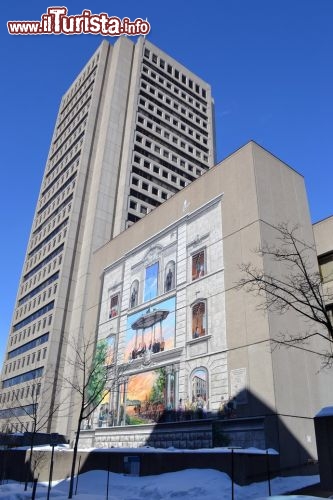 Immagine Edifice Marie-Guyart, Ville de Quebec: è proprio dal trentunesimo piano di quest'edificio, dove sorge l'Observatoire de la Capitale, che si può ammirare la spettacolare veduta dall'alto della città.