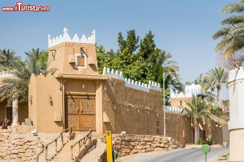 Immagine Edificio storico nel complesso del castello di Diriyah, Riyadh, Arabia Saudita.