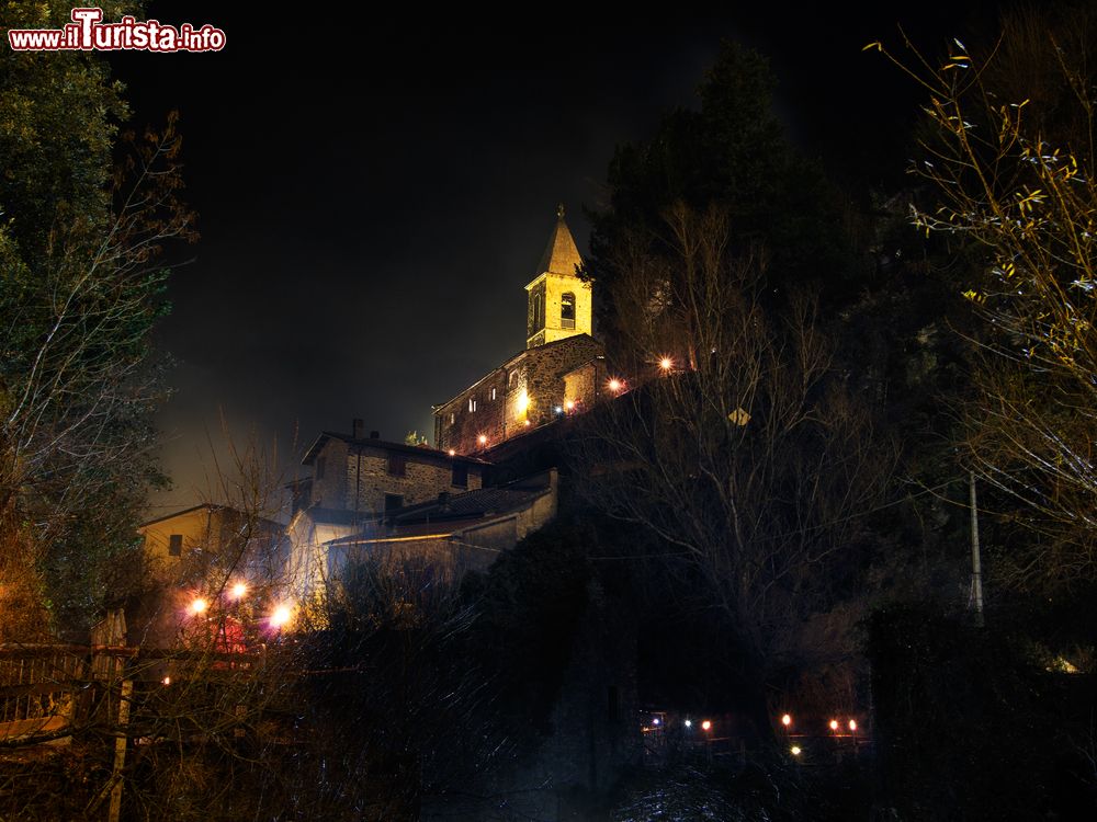 Le foto di cosa vedere e visitare a Equi Terme