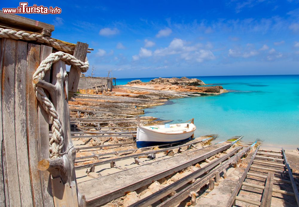 Immagine Es Calo de San Agusti a Formentera, Isole Baleari.