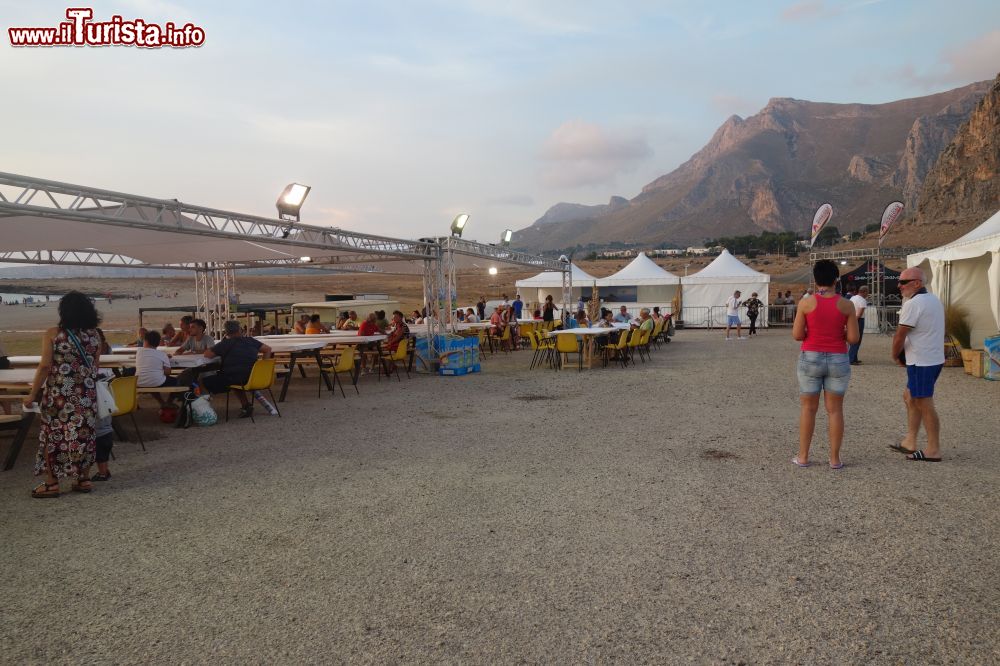 Immagine L'evento gastronomico Bagli, Olio e Mare nei pressi di San Vito Lo Capo (Sicilia).