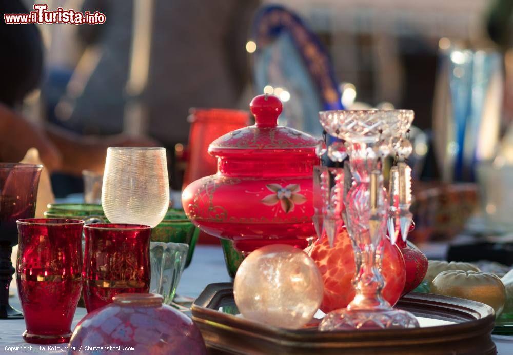 Immagine Feltre, Veneto, Il mercatino dell'Antiquariato, la FIera dell'oggetto Ritrovato - © Lia Koltyrina / Shutterstock.com