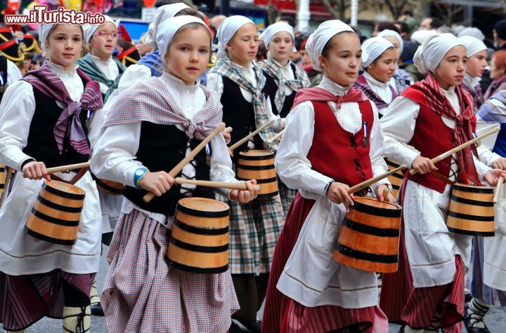 Immagine Il Festival dei tamburi a San Sebastian in Spagna - © livcool / Shutterstock.com