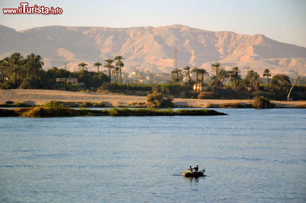 Immagine Il mitico fiume Nilo presso la città di Luxor, in Egitto.