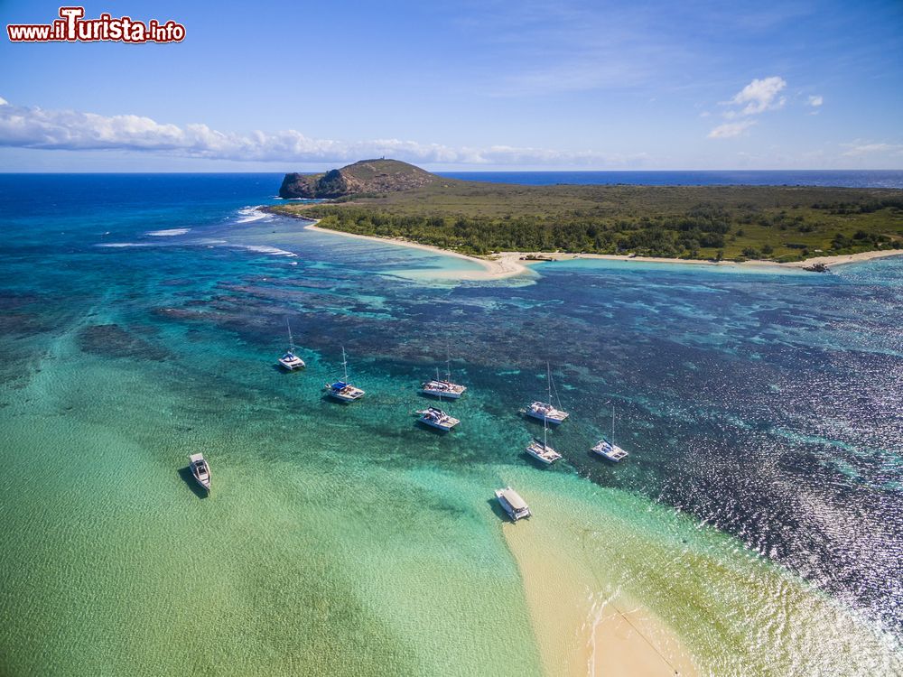 Immagine Flat Island ovvero l'isola piatta al largo delle coste nord-orientali di Mauritius