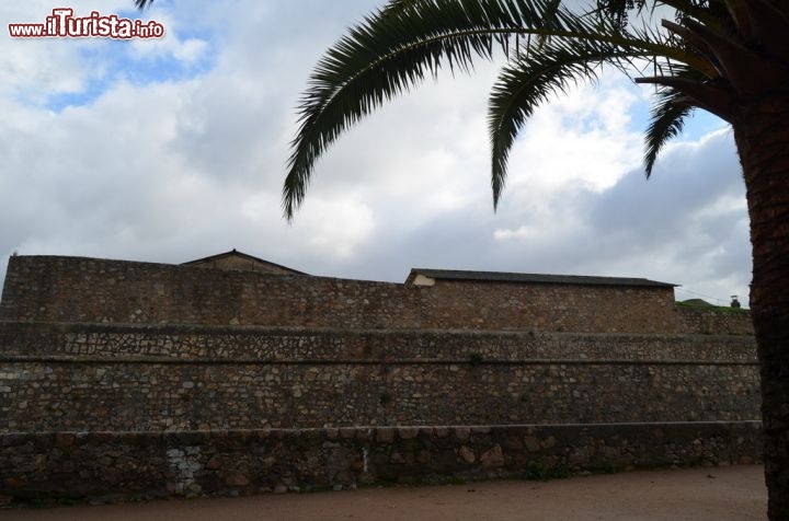 Immagine La fortezza di Ajaccio, tutt'ora sede militare, nella Cittadelle, cuore della città