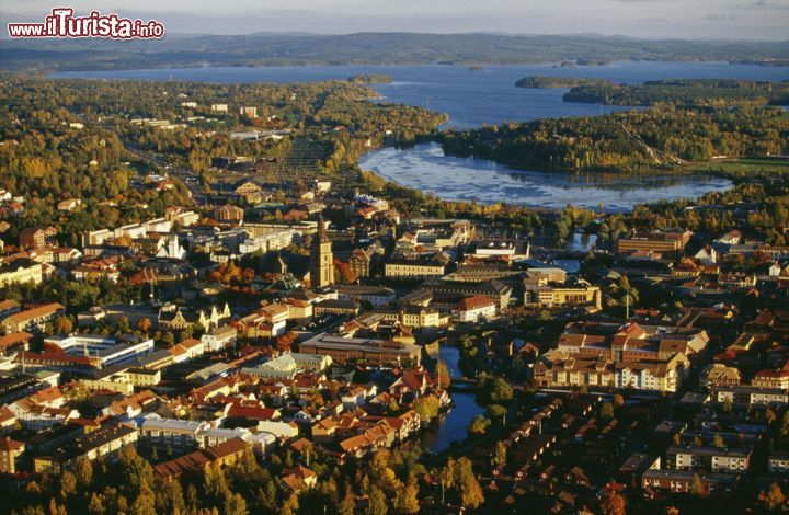 Immagine Una foto aerea di Falun in Svezia - © BMJ / Shutterstock.com
