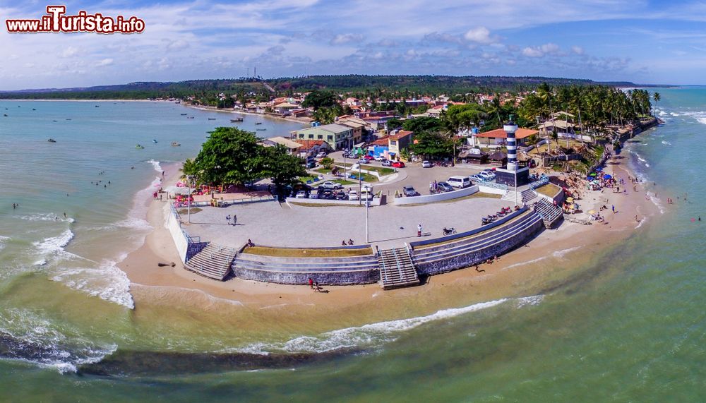 Immagine Fotografia aerea di Pontal do Coruripe, stato di Alagoas, Brasile.
