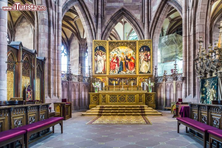 Immagine Friburgo (Germania): lo splendido altare della Freiburger Münster, la cattedrale simbolo della città. L'altare fu realizzato tra il 1512 e il 1516 - foto © meinzahn / Shutterstock.com