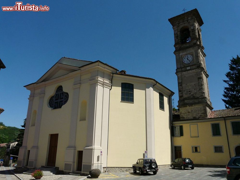 Immagine Garbagna, Piemonte: la chiesa di San Giovanni Battista - © Davide Papalini, CC BY-SA 3.0, Wikipedia