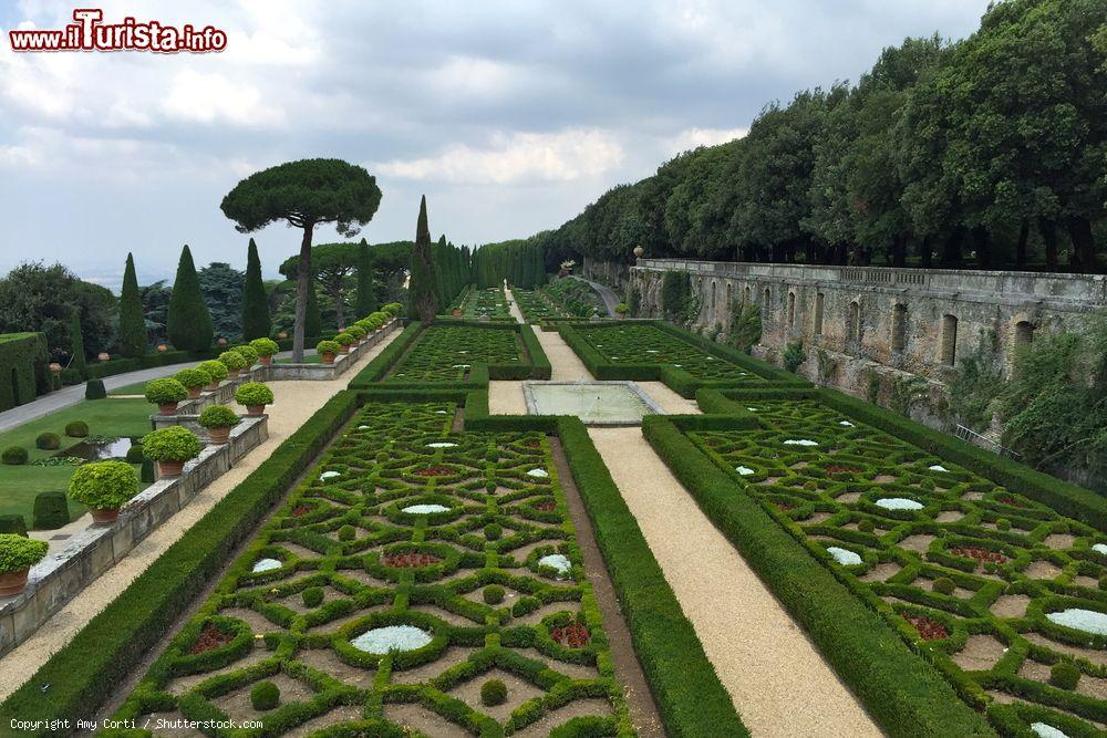 Immagine I Giardini Barberini della villa pontificia a Castel Gandolfo, Lazio. Residenza estiva dei papi, la villa è aperta al pubblico dal marzo 2014 - © Amy Corti / Shutterstock.com