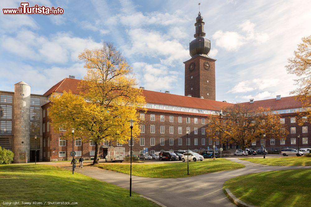 Immagine Gli uffici della compagnia ABB a Vasteras, Svezia. Si tratta di una multinazionale svedese-svizzera impegnata nell'ingegneria elettrica e nell'automazione - © Tommy Alven / Shutterstock.com