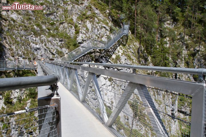 Immagine Gola di Leutasch nelle Alpi intorno a Mittenwald, Germania - © haraldmuc / Shutterstock.com