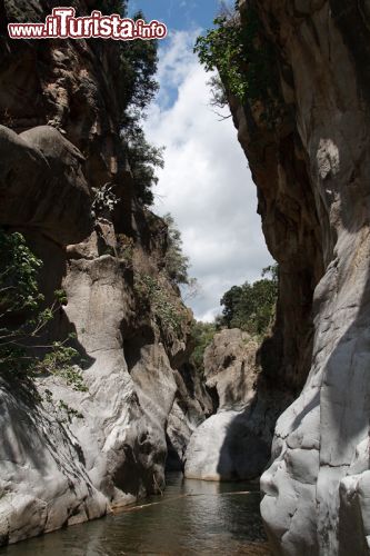 Immagine Le Gole di Tiberio si trovano non lontano da San Mauro Castelverde in Sicilia - © Vincenzo Martorana - CC BY 2.0 - Wikimedia Commons.