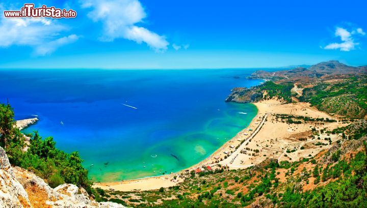 Immagine Tsambica Bay a Rodi - © leoks / Shutterstock.com