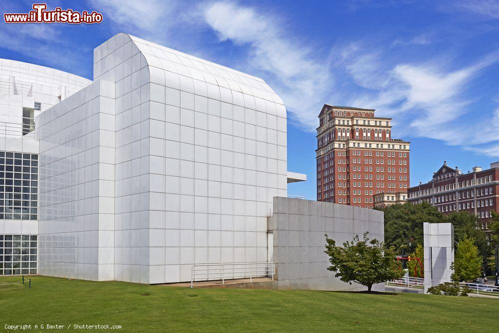 Immagine L'High Museum of Art nella città di Atlanta, Georgia. Struttura del Woodruff Arts Center, venne progettato dall'architetto Richard Meier - © A G Baxter / Shutterstock.com