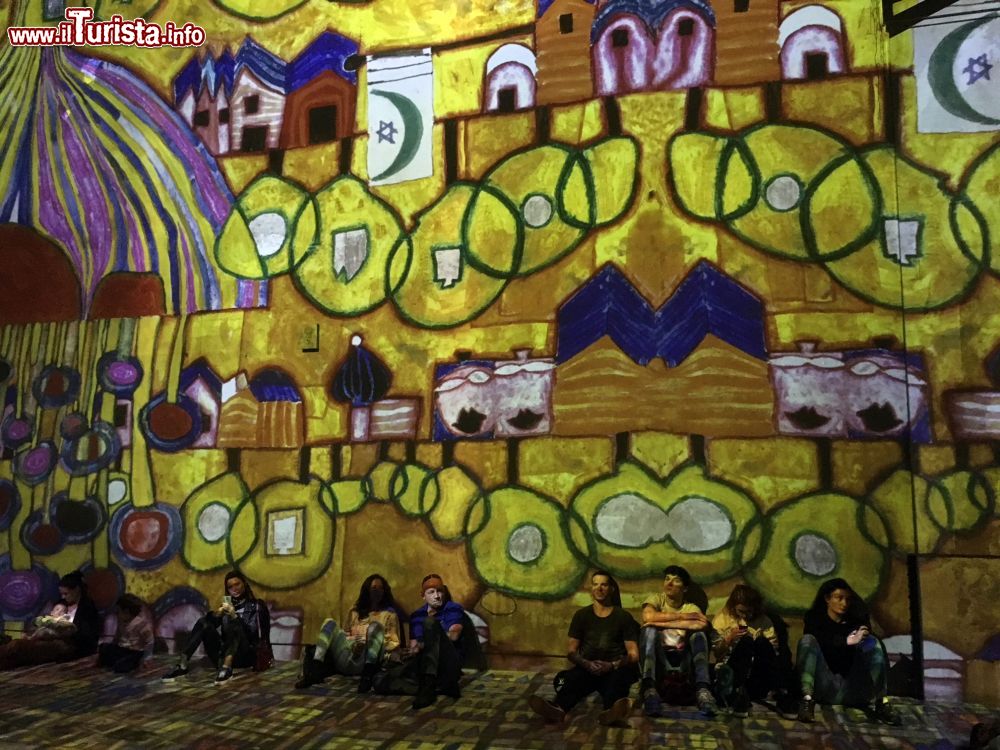 Immagine Hundertwasser all'Atelier des Lumieres a Parigi (Francia) © Sonja Vietto Ramus