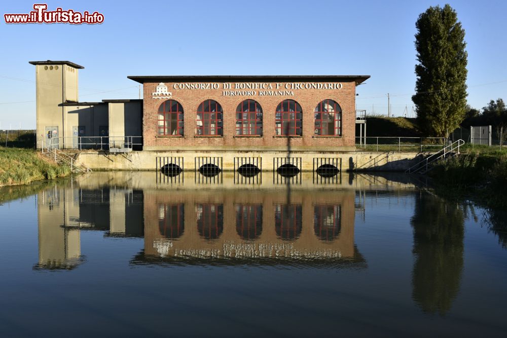 Immagine L'idrovora Romanina di Goro, Delta del Po, provincia di Ferrara (Emilia-Romagna).