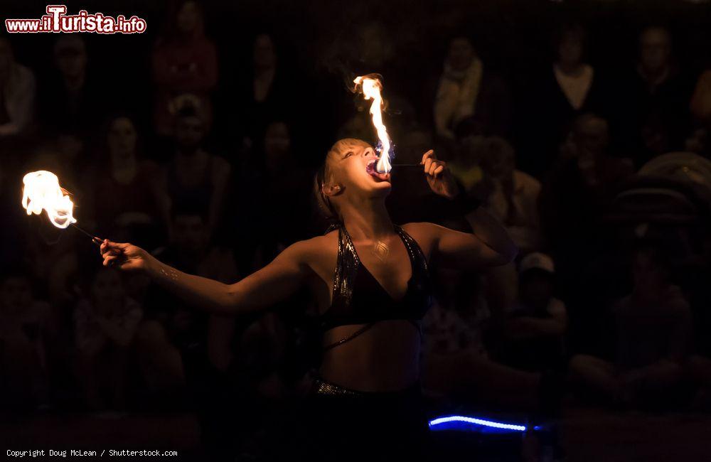 Immagine Il Bajocco Festival, artisti di strada a Albano Laziale - © Doug McLean / Shutterstock.com