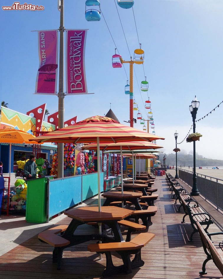 Immagine Il Boardwalk, i lungomare di Santa Cruz in California.