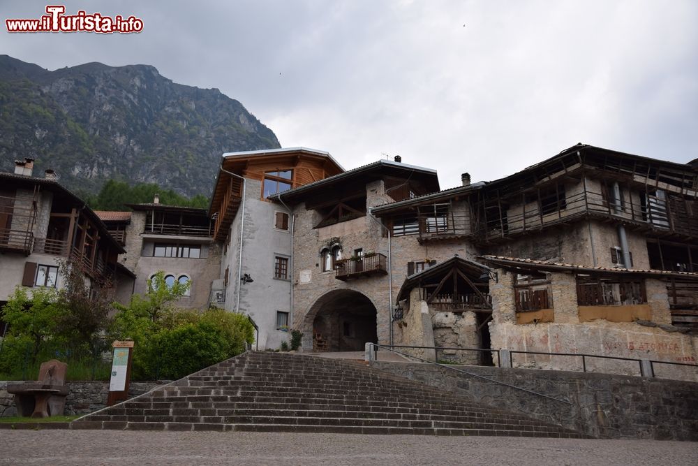 Immagine Il Borgo di Rango in Trentino è famoso per il suo centro storico ricco di scorci e punti panoramici