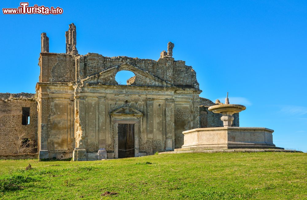 Le foto di cosa vedere e visitare a Canale Monterano