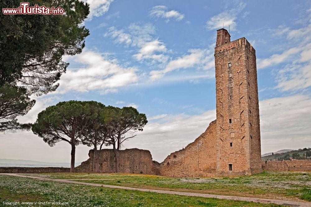 Immagine Il Cassero e la sua Torre, tra i simboli di Castiglion Fiorentino in provincia di Arezzo in Toscana - © ermess / Shutterstock.com