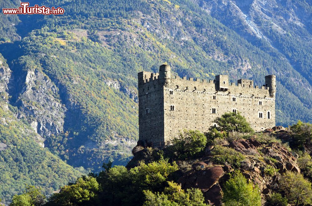 Immagine Il Castello di Chatillon più importante è il forte di Ussel, uno dei più spettacolari della Valle d'Aosta