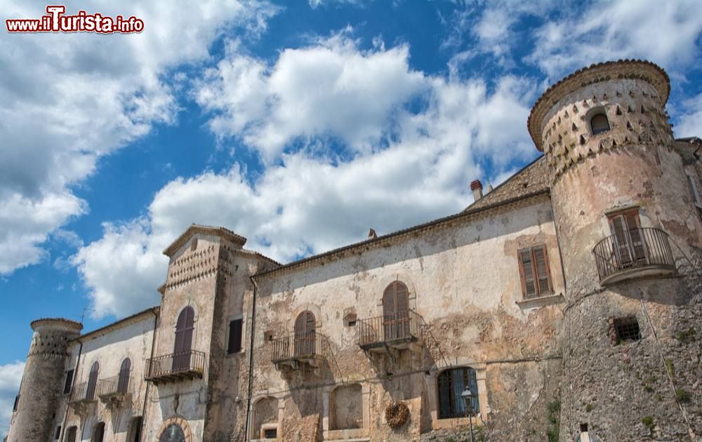 Immagine Il Castello di Fornelli, il Palazzo Marchesale del borgo in Molise