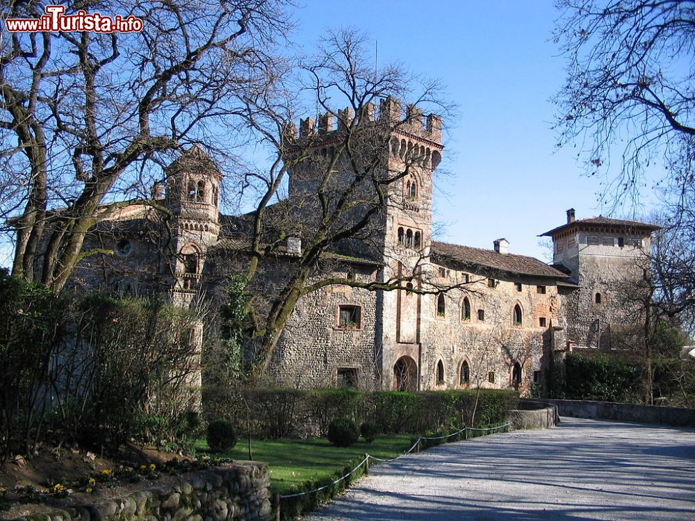 Immagine Il Castello di Marne a Filago, una delle attrazioni dei dintorni di Bergamo in Lombardia - © Giorces - Wikipedia