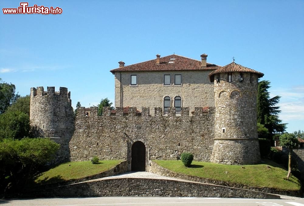 Immagine Il Castello di Tricesimo in provincia di Udine, Friuli Venezia Giulia - © Braidemate, CC BY-SA 3.0, Wikipedia