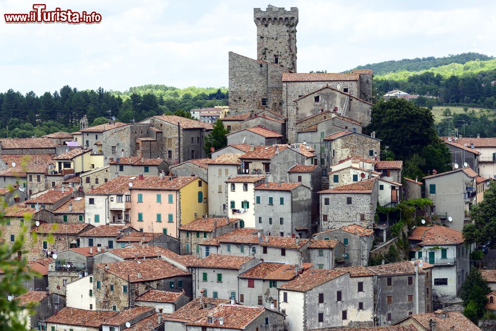 Immagine Il Castello e il borgo medievale di Arcidosso in Toscana