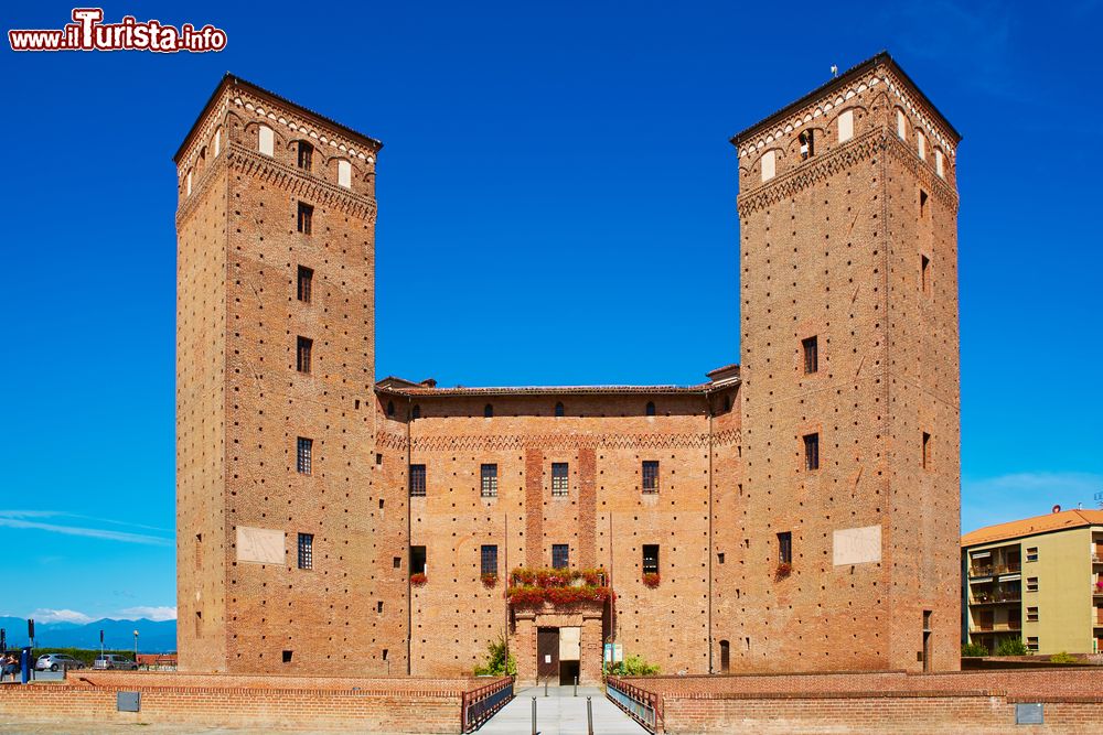 Immagine Il Castello Medievale di Fossano in Piemonte