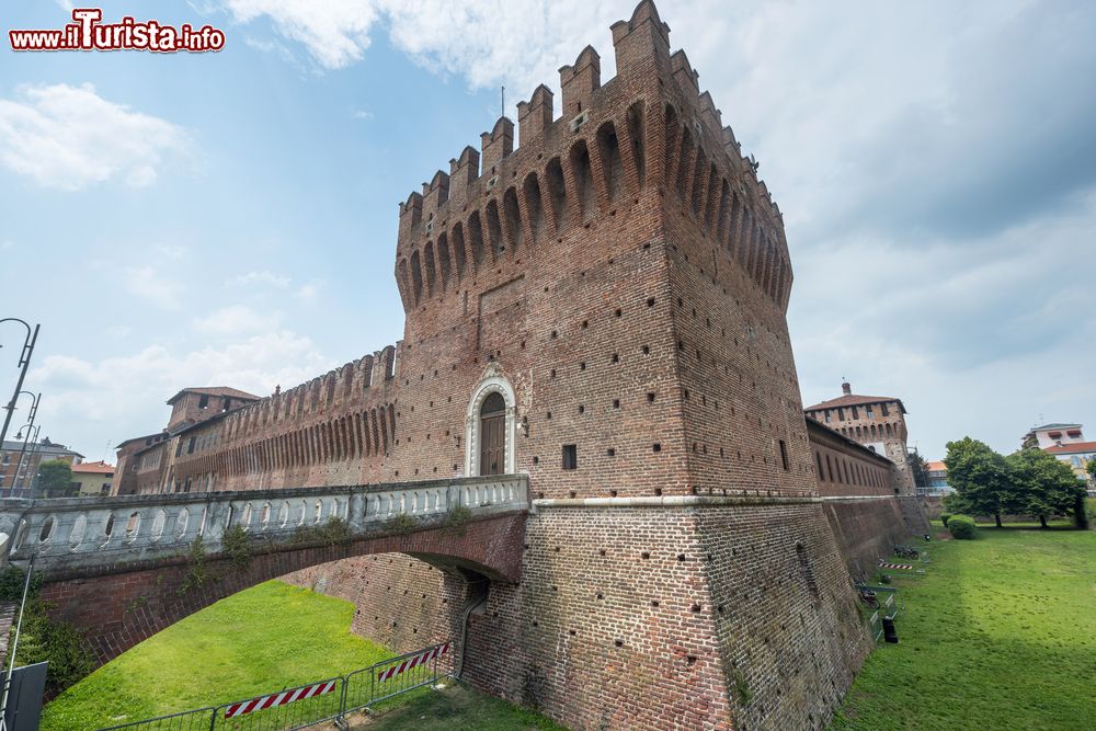 Immagine Il Castello Sforzesco di Galliate in Piemonte