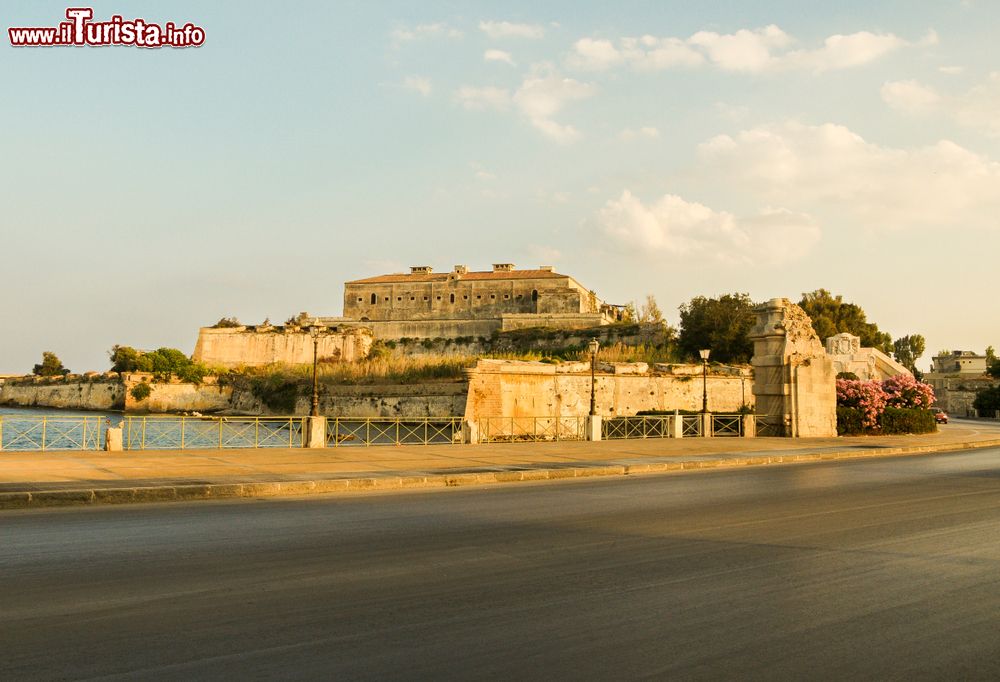 Immagine Il Castello Svevo di Augusta in provincia di Siracusa, siamo in Sicilia