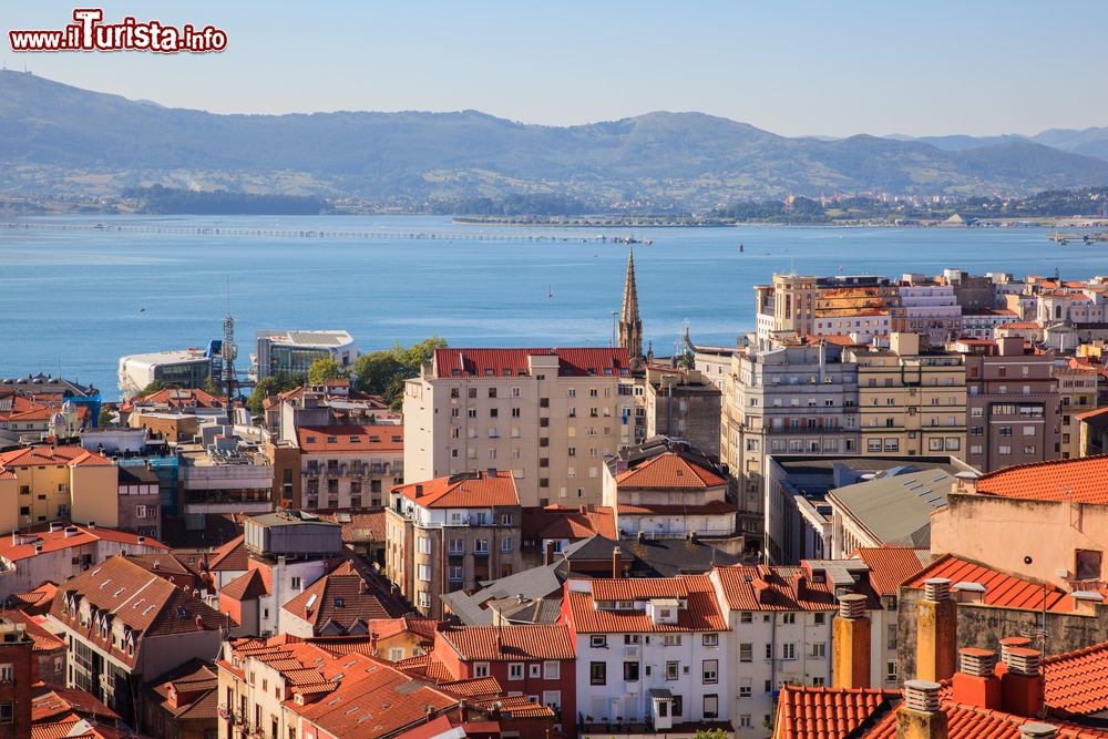 Immagine Il centro di Santander ed il mare della Cantabria in Spagna